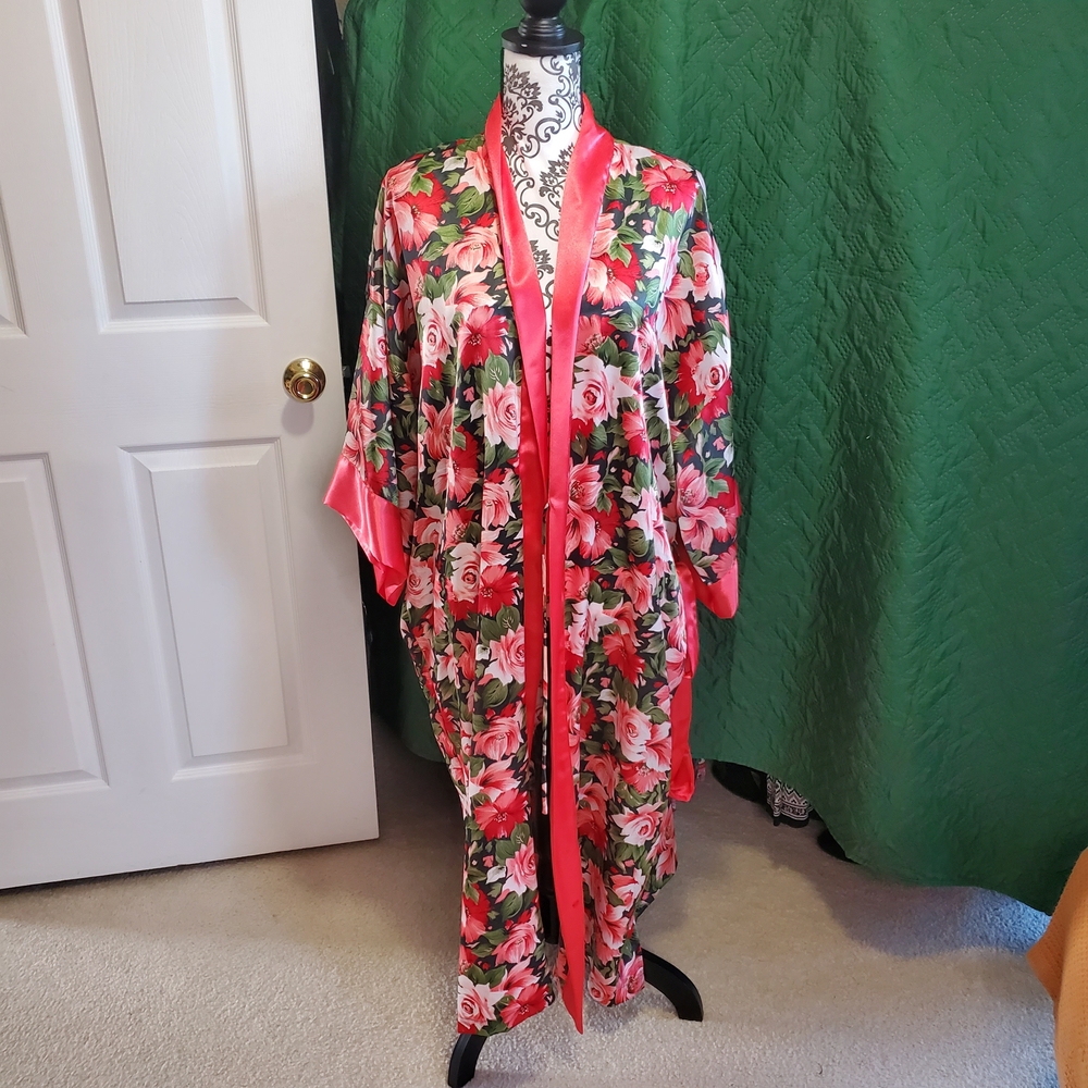 Vintage Gold Lable Victoria's Secret Satin Floral Robe in Pink and Green